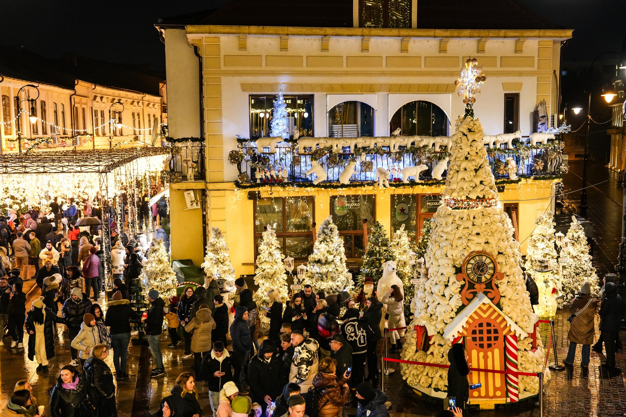 Craiova Christmas Market Buzesti Square